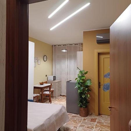 Ca Da Curt Monolocale Apartment Priocca Bagian luar foto