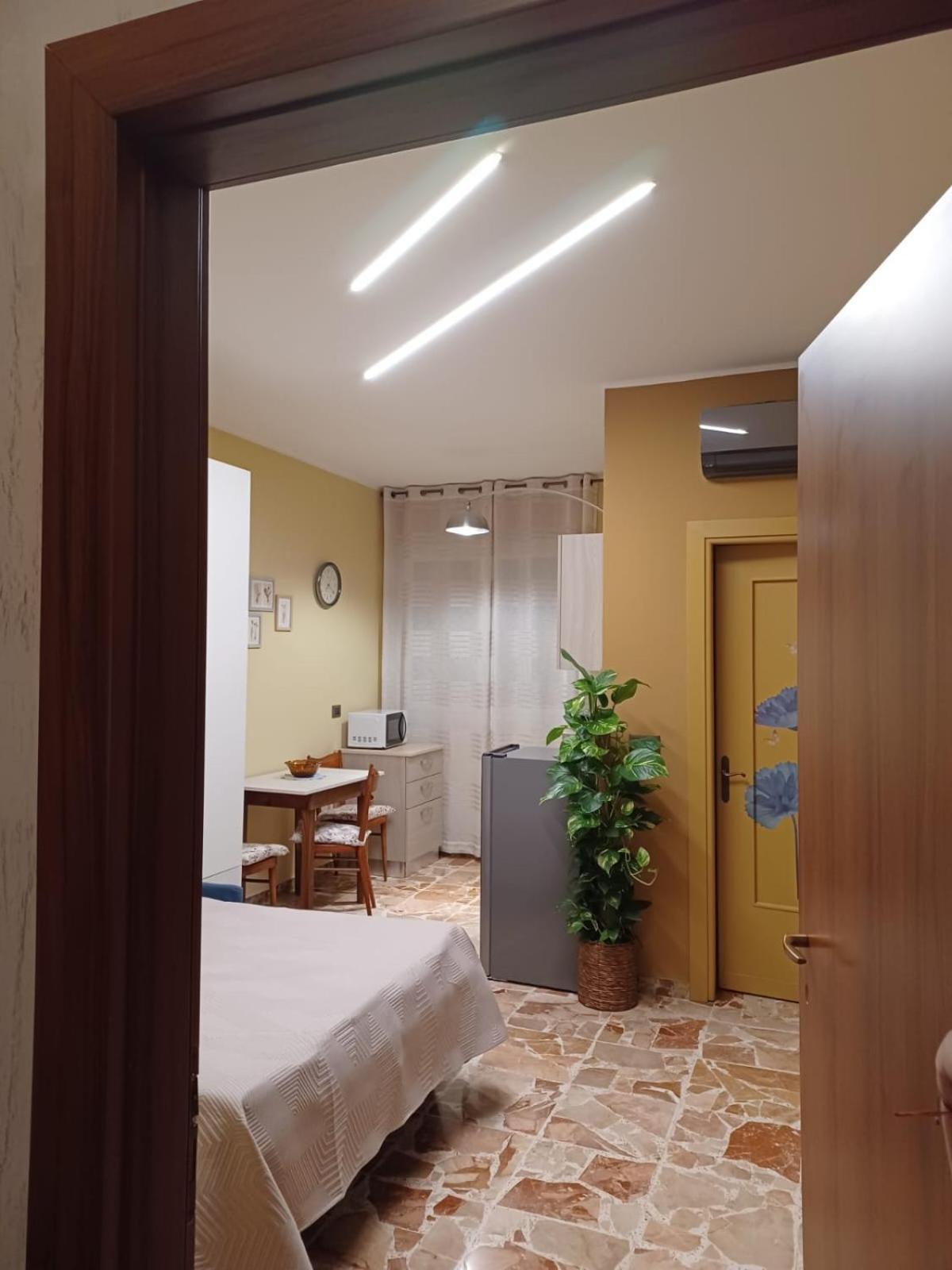 Ca Da Curt Monolocale Apartment Priocca Bagian luar foto